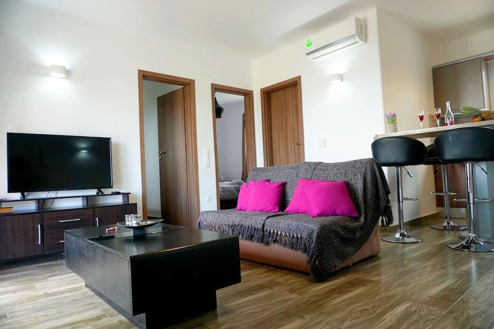 Hotel Sol House